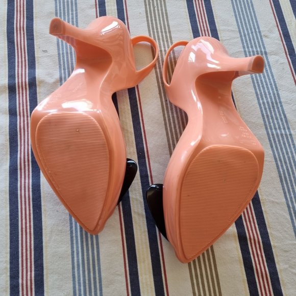 Vivienne Westwood x Melissa peep toe heart pumps - Picture 3 of 6